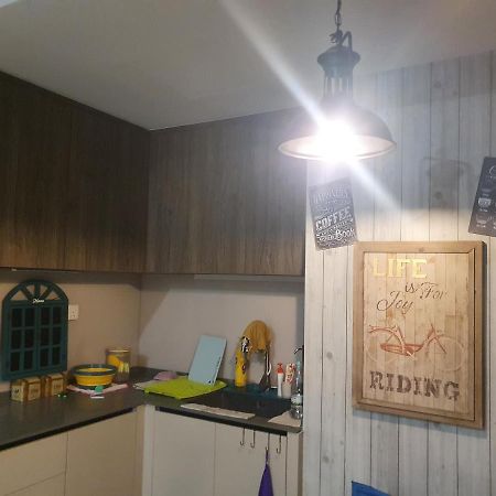 Studio Near Klcc And Lrt With Superb View Kuala Lumpur Exteriör bild