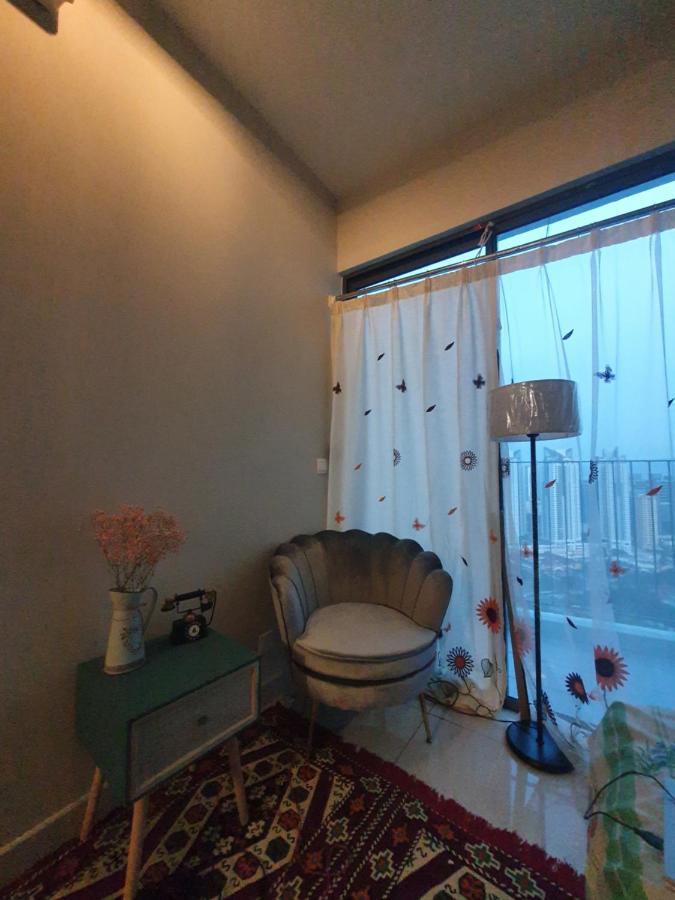 Studio Near Klcc And Lrt With Superb View Kuala Lumpur Exteriör bild