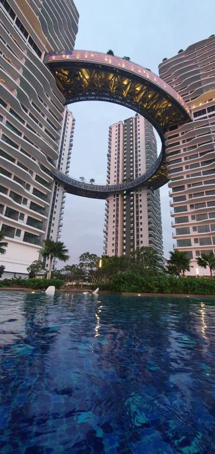 Studio Near Klcc And Lrt With Superb View Kuala Lumpur Exteriör bild