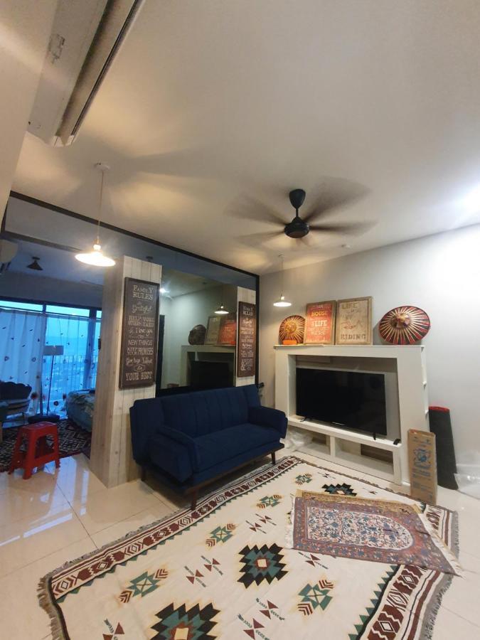 Studio Near Klcc And Lrt With Superb View Kuala Lumpur Exteriör bild